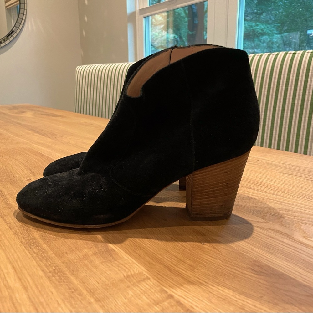 Club Monaco, Brooklyn Booties, Size 9, Color Black Suede